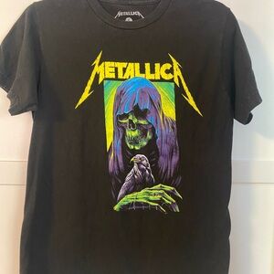 Metallica hooded skull and raven shirt